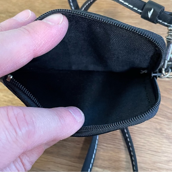 SOLD Fossil Leather ID Lanyard - Picture 4 of 7